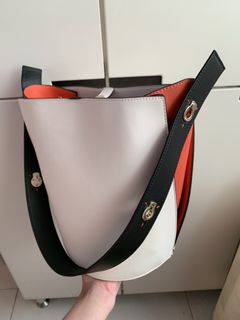 （分類：）位於 。 由 yoyowonngvx 提交（商品編號 1115948011，圖片 1）。簡介： 。