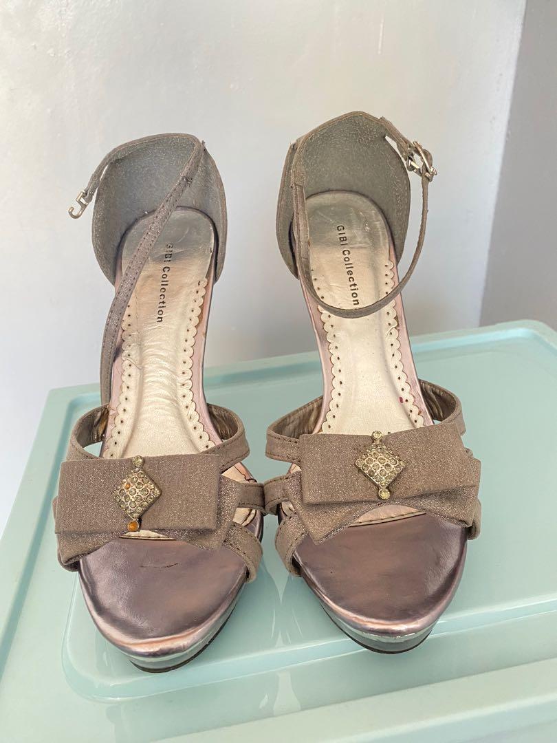 Gibi Silver High Heels, Women's Fashion, Footwear, Heels on Carousell