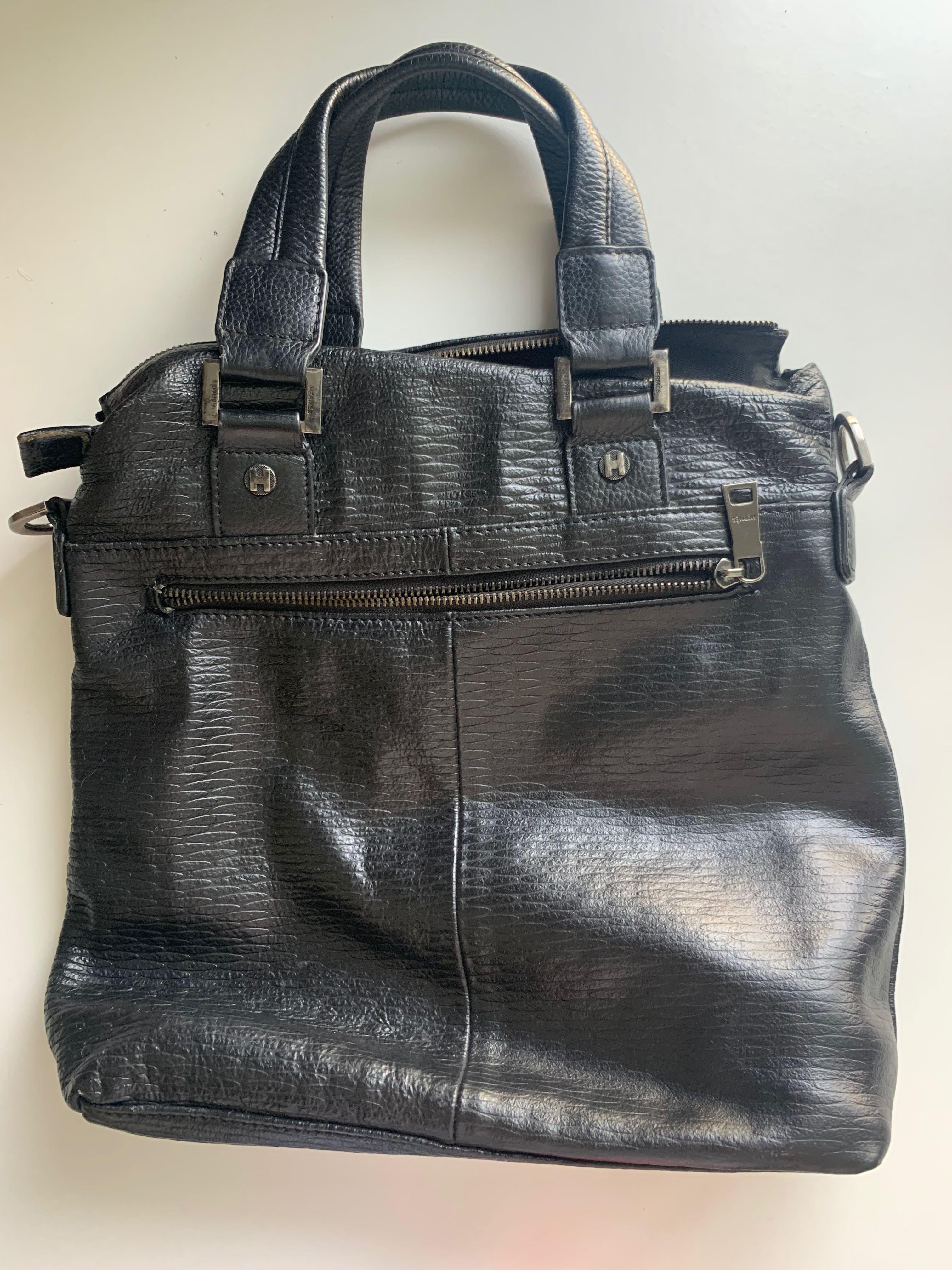 Hermes messenger bag, Women's Fashion, Bags & Wallets, Tote Bags on