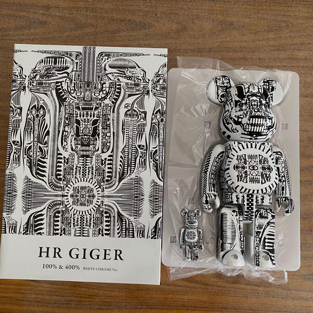 400 100 Bearbrick Set H R Giger White Chrome main image 1