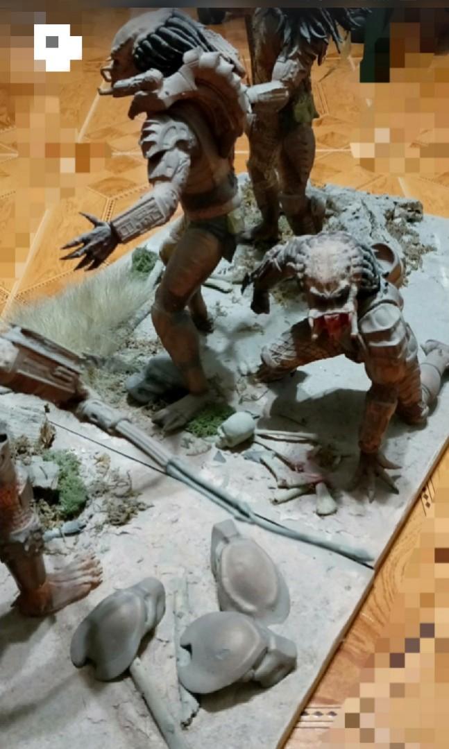 Kitbash Predator (Category: Toy Figures) located in Singapore. Submitted by marks_man (Listing ID 1115866881, Image 2). Description: Kitbash Predator sell at low price. Special, unique and hard to find elsewhere. Predator height 30cm, the dimensions is 50 x 40cm - Deal at Woodlands postal code 730547..