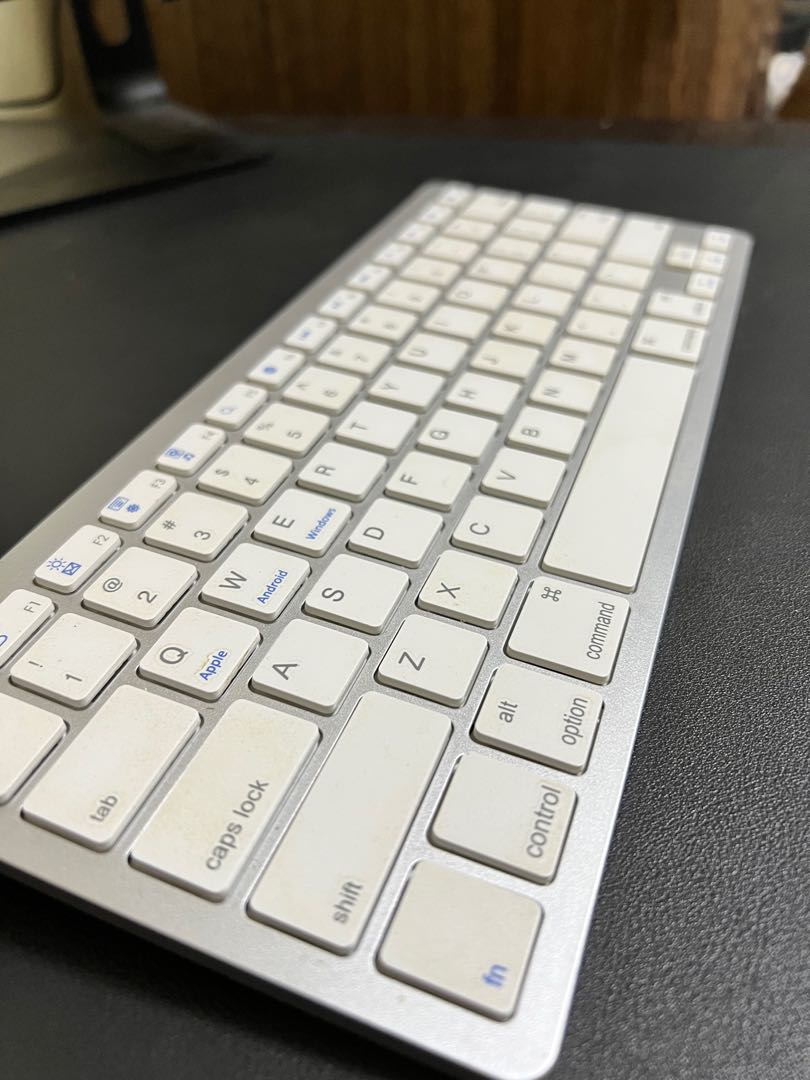 Bluetooth Keyboard (Macbook, Android, Windows), Computers & Tech, Parts