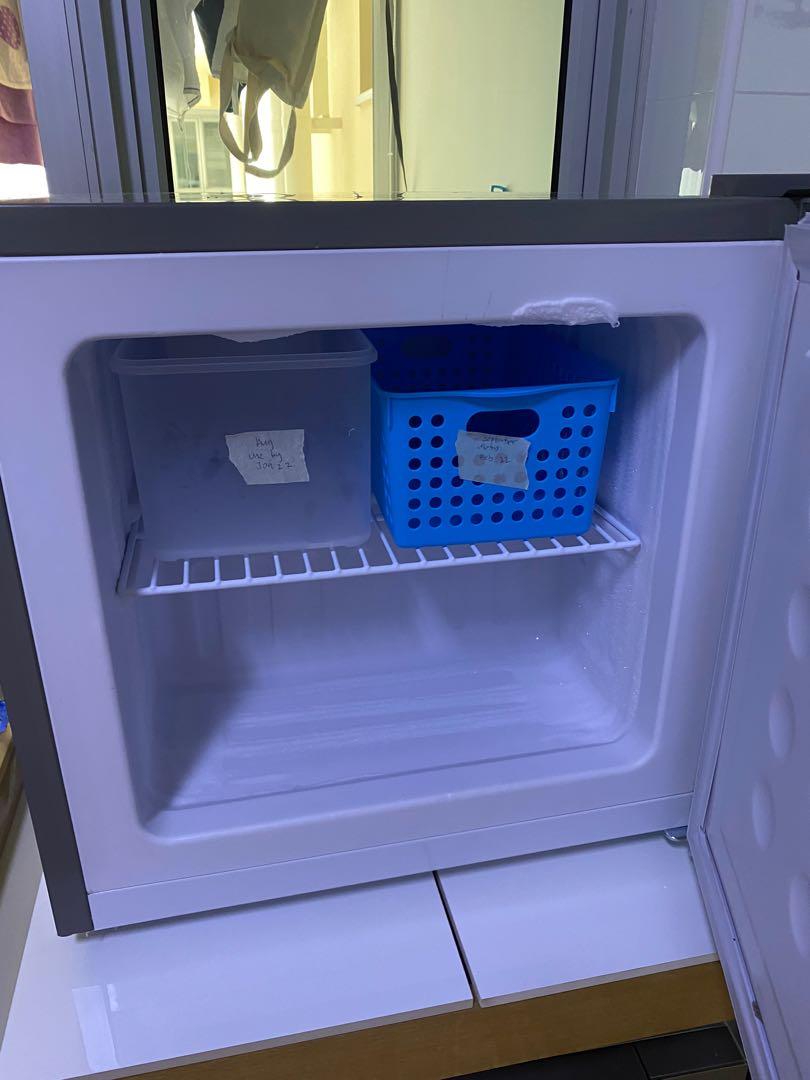Mini freezer for breastmilk