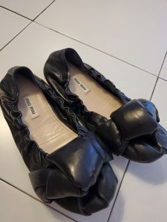 (Category: ) located in . Submitted by owlsnrabbits (Listing ID 1115975371, Image 1). Description: .