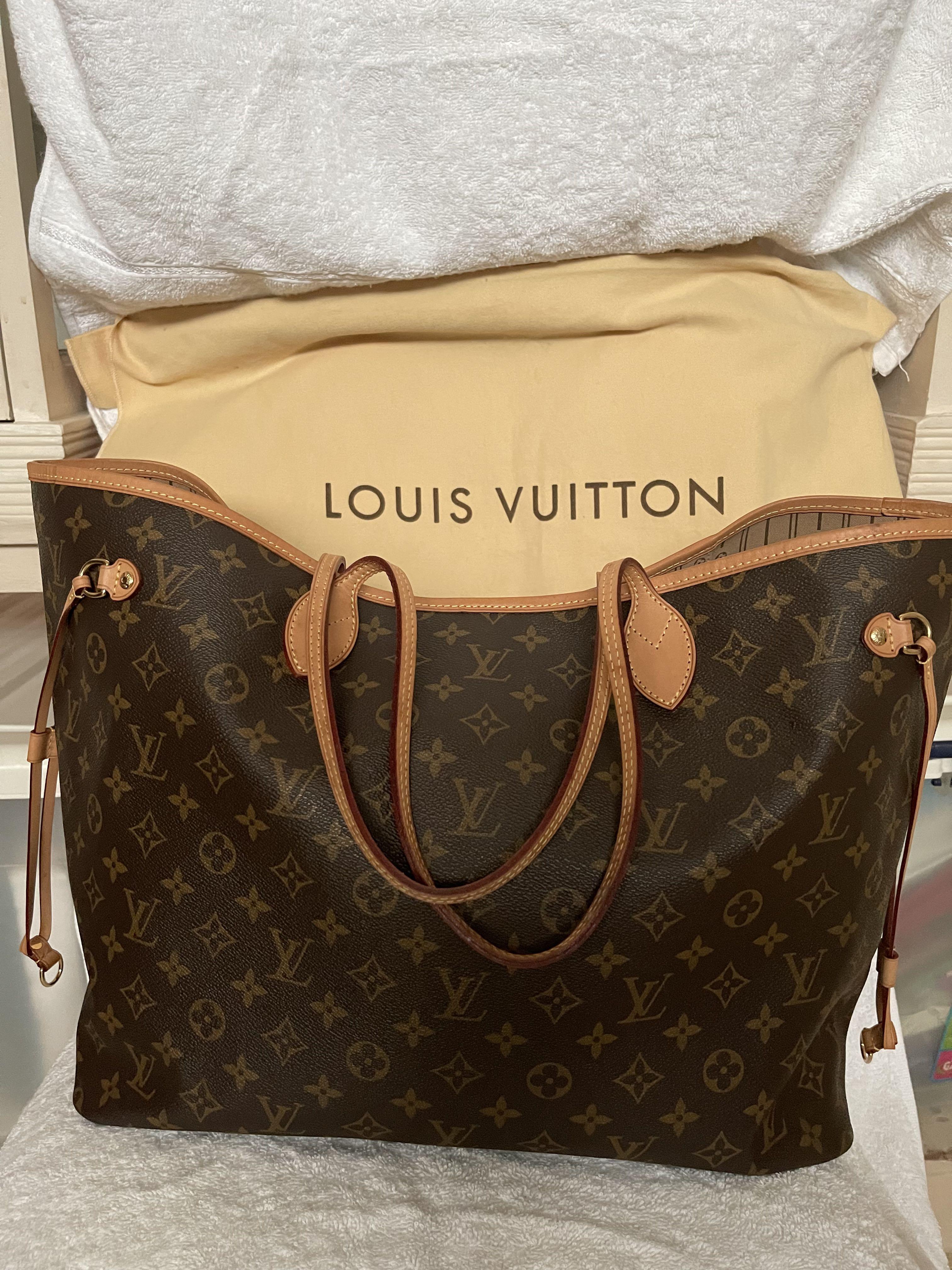 SALE‼️ 💯Louis Vuitton Neverfull GM, Luxury, Bags & Wallets on Carousell