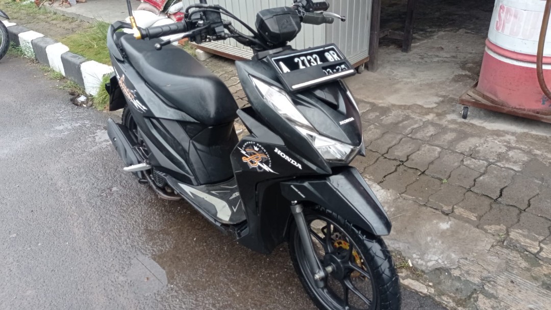 Over kredit Honda beat 2020, Motor di Carousell