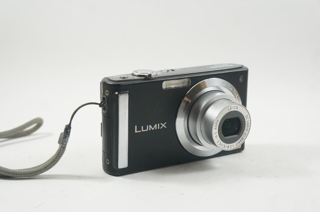 最大64％オフ！ Panasonic LUMIX DMCFS3