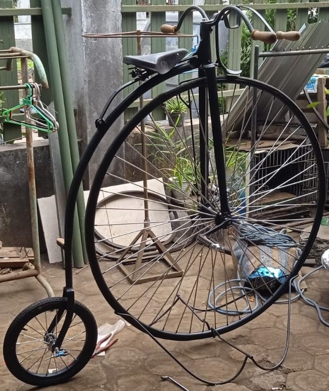 Penny farthing bicycle for sale store