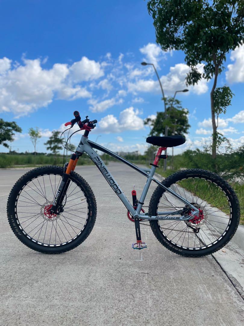 Pinewood store raptor 29er