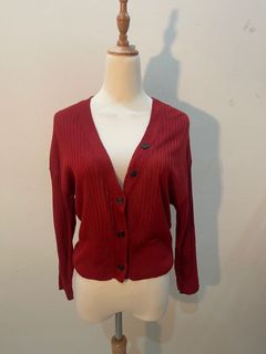 (Category: ) located in . Submitted by mango.clothes (Listing ID 1116039399, Image 1). Description: .
