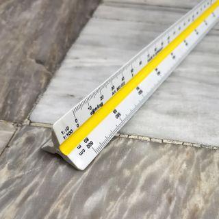Rotring Triangular Scale Ruler