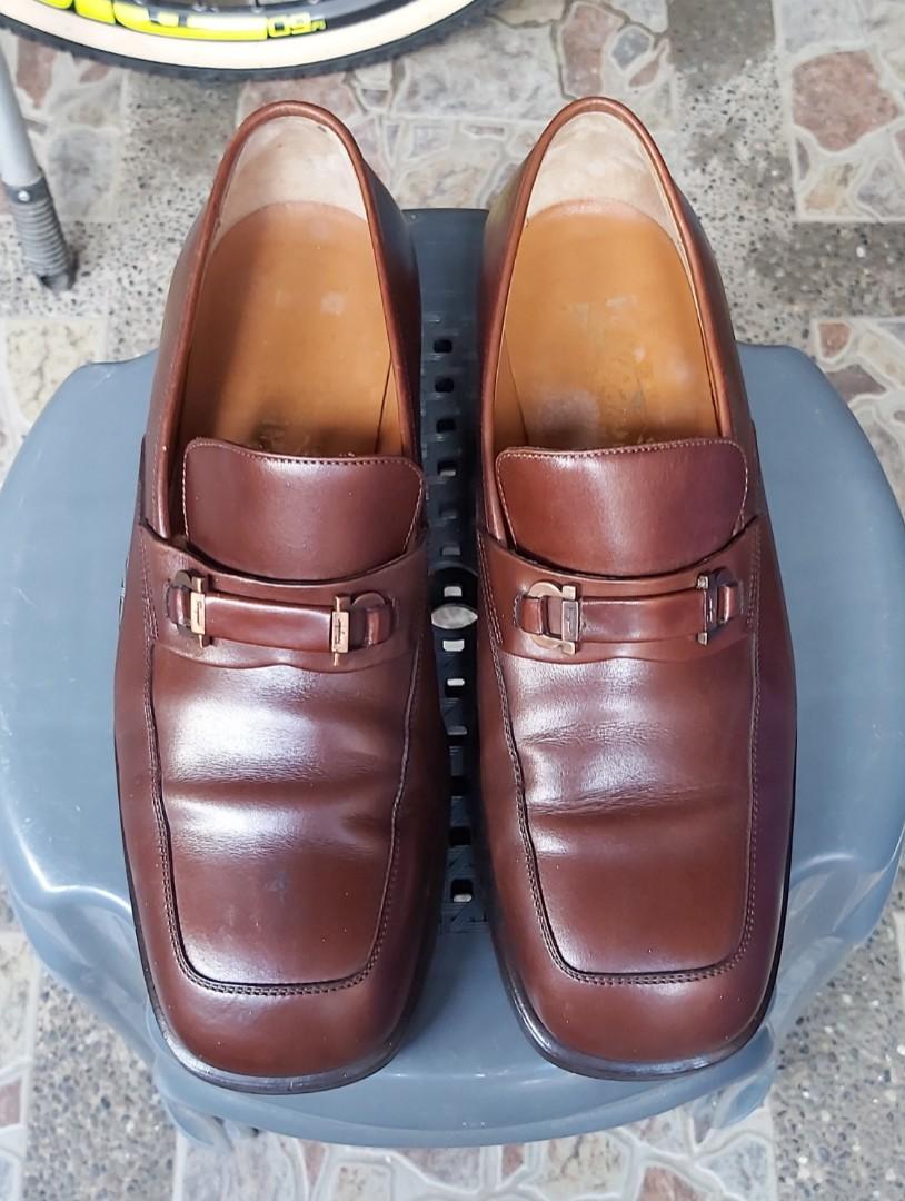 SALVATORE FERRAGAMO Size 7.5 EE - 8.5 