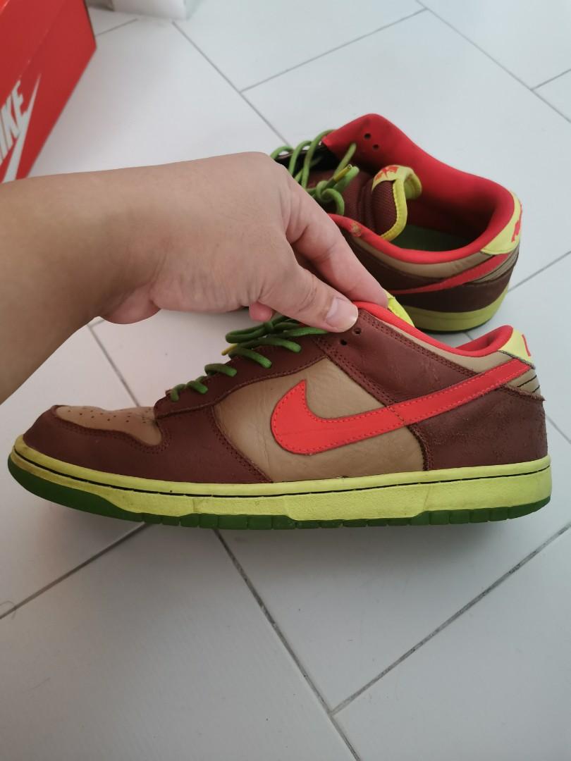 Toxic avenger nike sb top