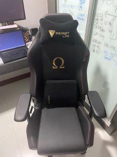 SECRET LAB OMEGA (PU LEATHER) - 4 Months Old!