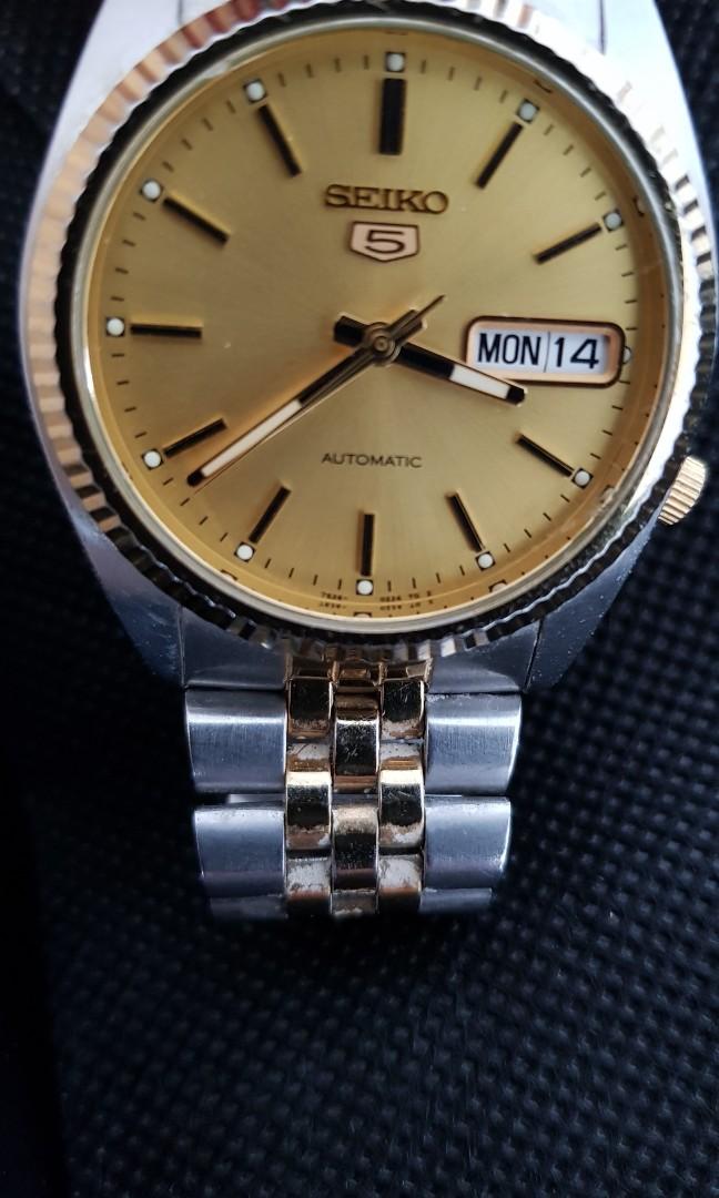 Seiko 5 Men's Watch 7S26-0500, Men's Fashion, Watches & Accessories, Watches  on Carousell