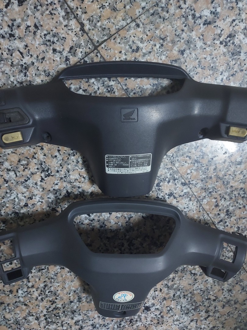 Super Dio日規黑色後腦三陽dio深灰後腦公司貨 汽機車零配件在旋轉拍賣
