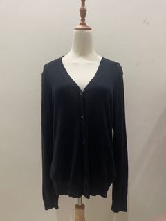 (Category: ) located in . Submitted by mango.clothes (Listing ID 1116041593, Image 1). Description: .