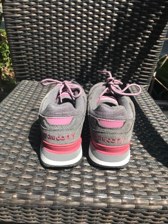 Saucony courageous sale clearance