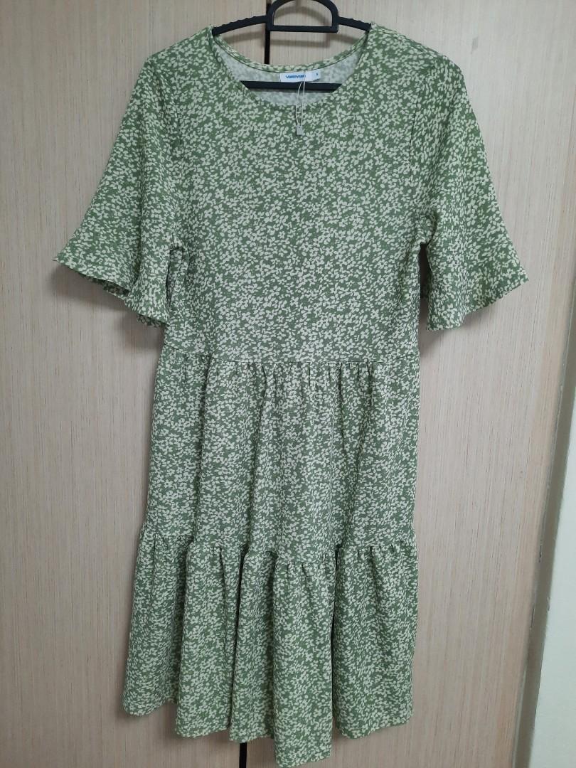 Valleygirl Mint Green Floral Dress, Women's Fashion, Dresses & Sets