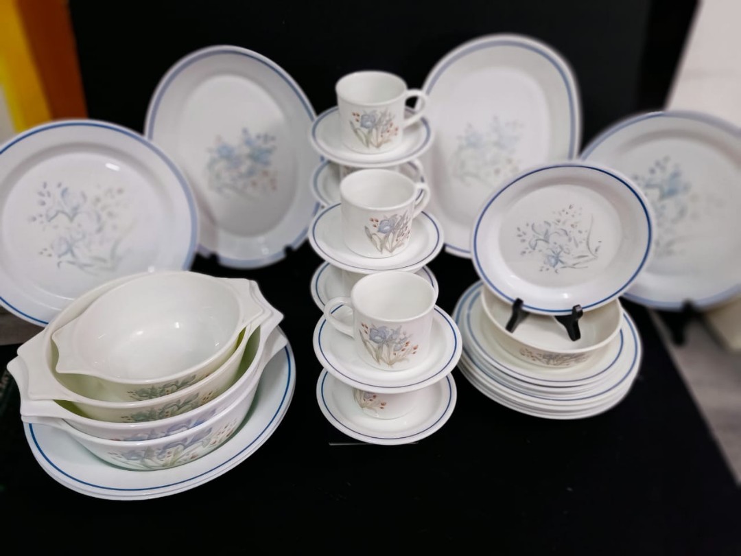 Blue iris shop pyrex