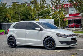 VOLKSWAGEN POLO 1.2 (A)
