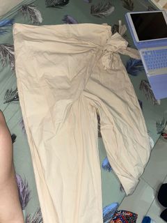 (Category: ) located in . Submitted by deahscloset (Listing ID 1116034127, Image 1). Description: .
