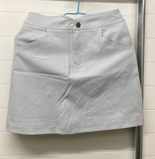（分類：）位於 。 由 emptymywardrobe_ 提交（商品編號 1116249881，圖片 1）。簡介： 。