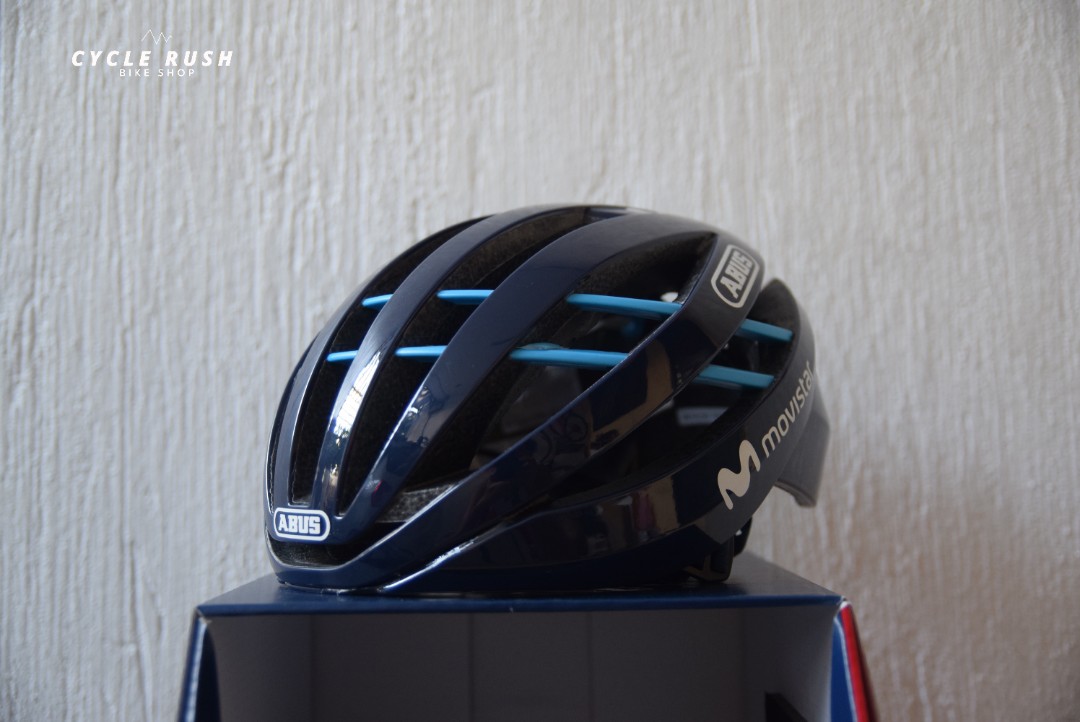 Abus aventor movistar team road helmet clearance