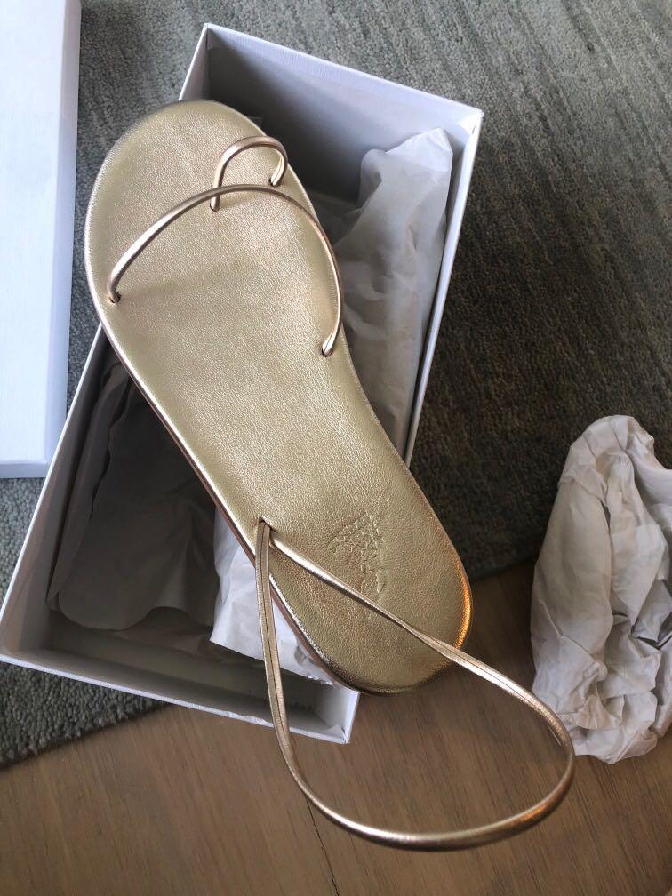Ancient Greek Sandals Kansiz Gold Sandals, Women's Fashion, Footwear,  Sandals on Carousell