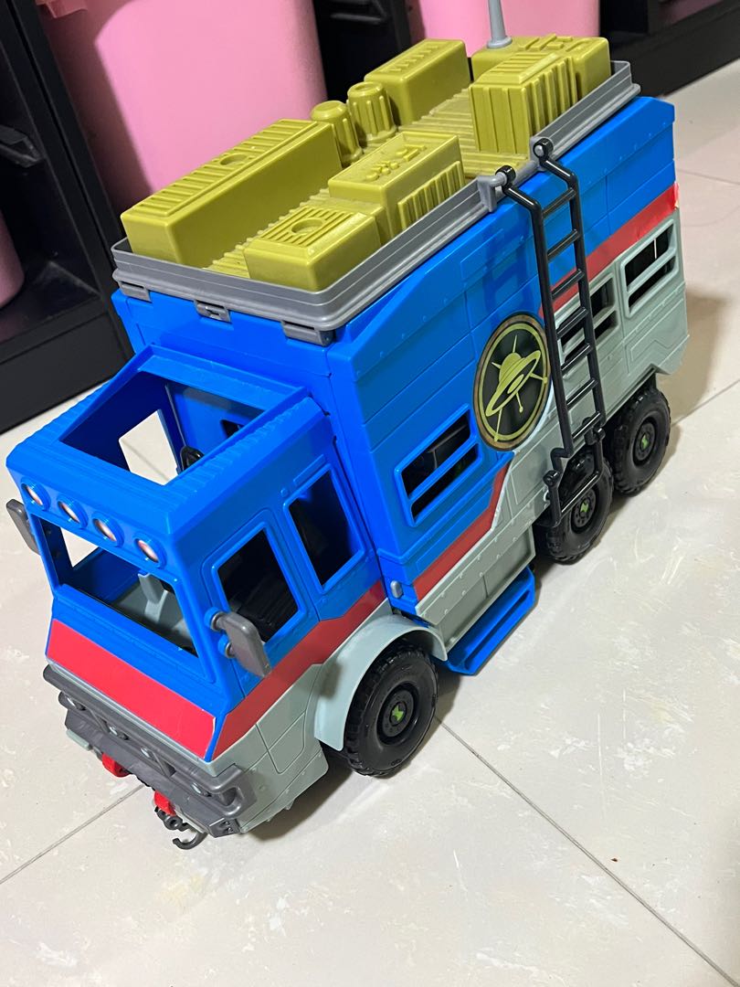 Ben 10 sale rustbucket transforming playset