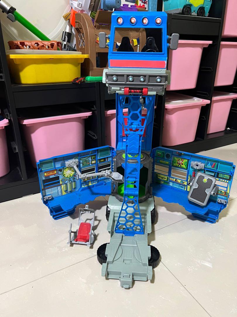 Ben 10 rustbucket transforming hot sale playset