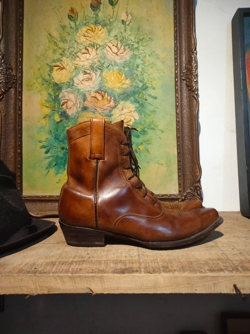 Boots Adams made in Mexico size 39