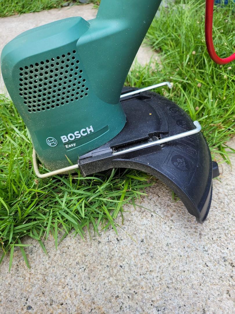 BOSCH Grass trimmer, Furniture & Home Living, Gardening, Grass Mowers