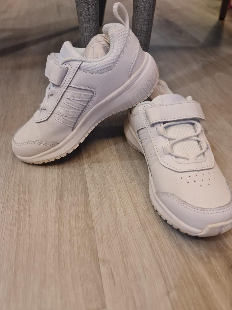 White reebok shoes kids outlet