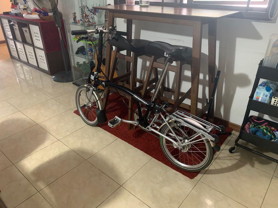 Brompton s type store