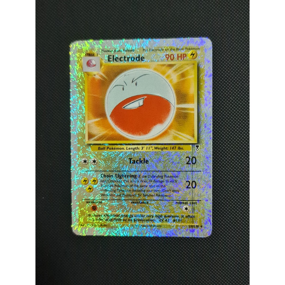 Electrode 22/110 Reverse Holo (Pokemon Legendary Collection), Hobbies