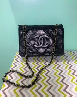 (Category: ) located in . Submitted by luxxforless (Listing ID 1116166967, Image 1). Description: .