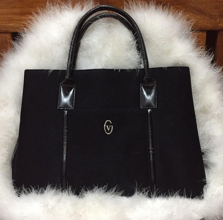 GV Velvet Bag (Category: Tote Bags) located in Daet. Submitted by daryl_fy (Listing ID 1116247374, Image 1). Description: •Japan Surplus Bag •Black Color •Velvet .