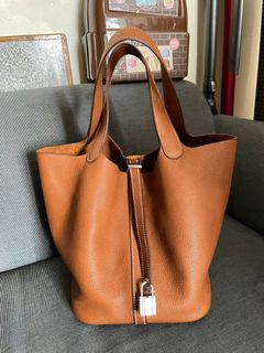 （分類：）位於 。 由 lalicel 提交（商品編號 1116195681，圖片 1）。簡介： 。