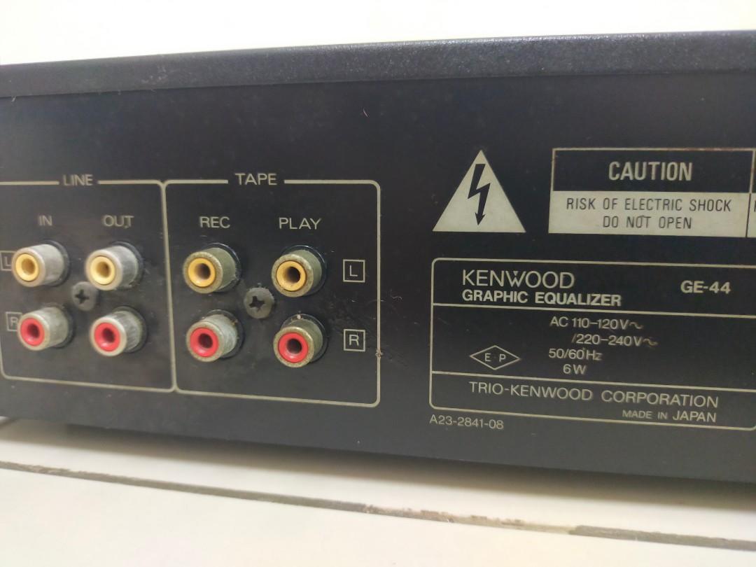 KENWOOD GE44 GRAPHIC EQUALIZER, Audio, Portable Music Players on Carousell