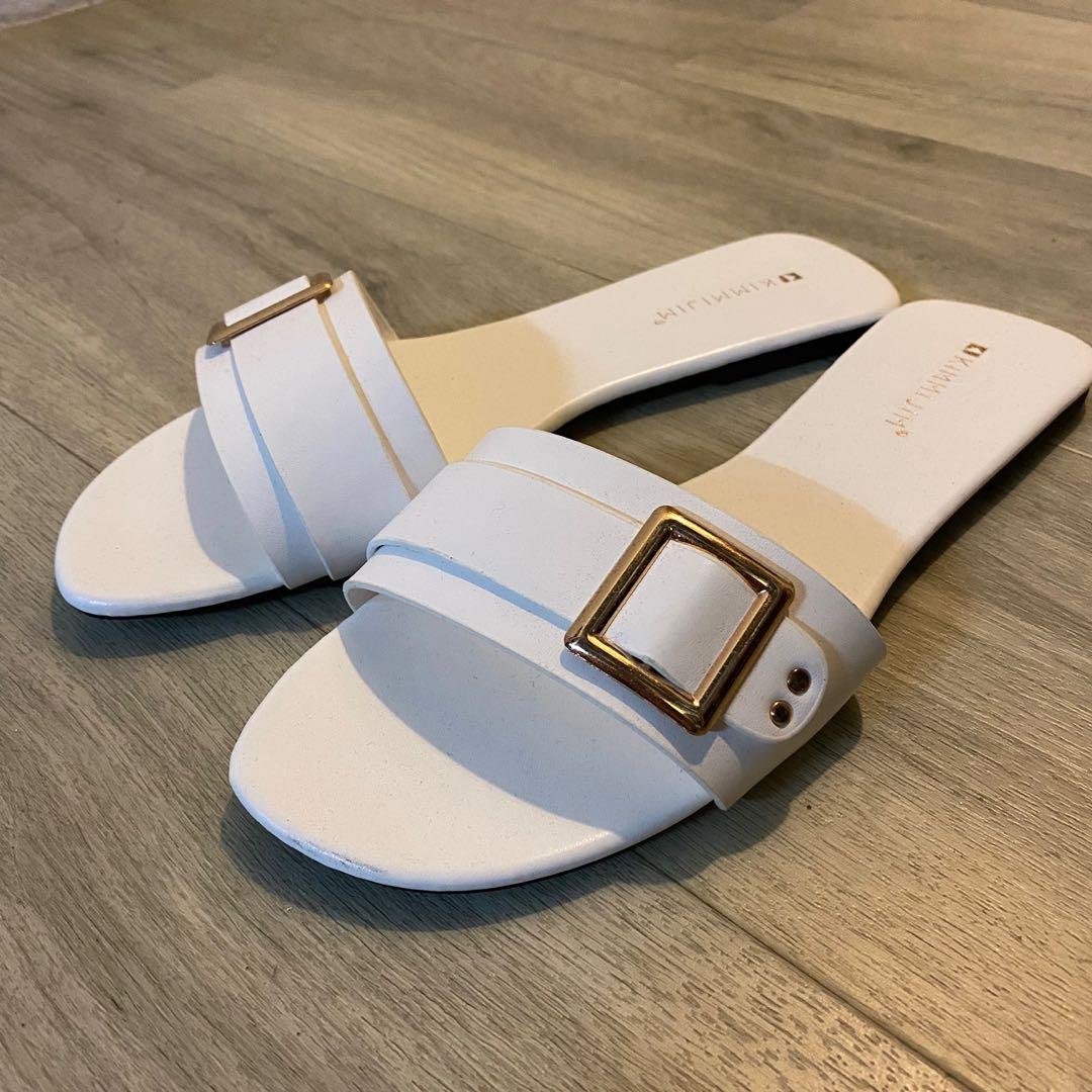 Zalora flip hot sale flops