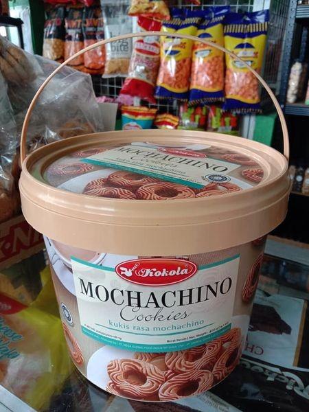 KOkola cookies (Category: Beverages) located in Quezon City. Submitted by uno_store (Listing ID 1116139102, Image 3). Description: KOkola cookies per jar flavor -butter cookies -Milky Vanilla -Mochachino P 195/jar .