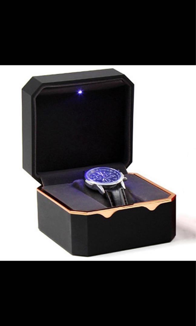 Led watch box top