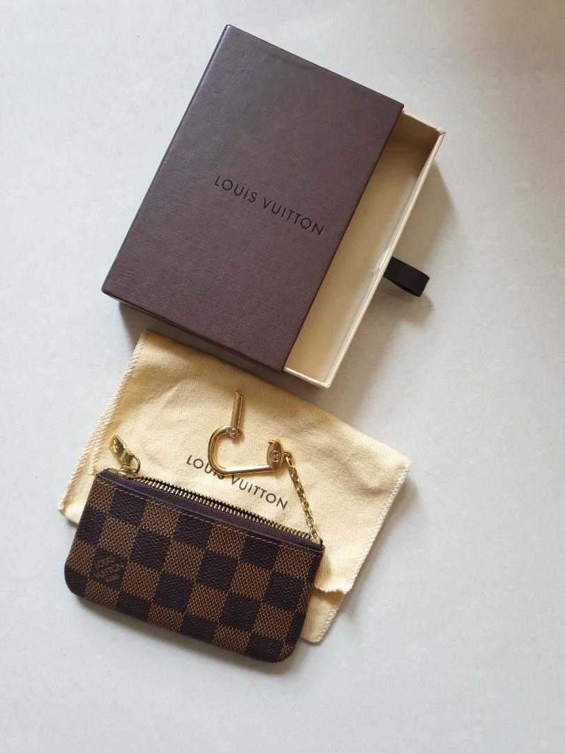LV Key Pouch Damier Ebene N62658 Louis Vuitton, Luxury, Bags & Wallets on  Carousell