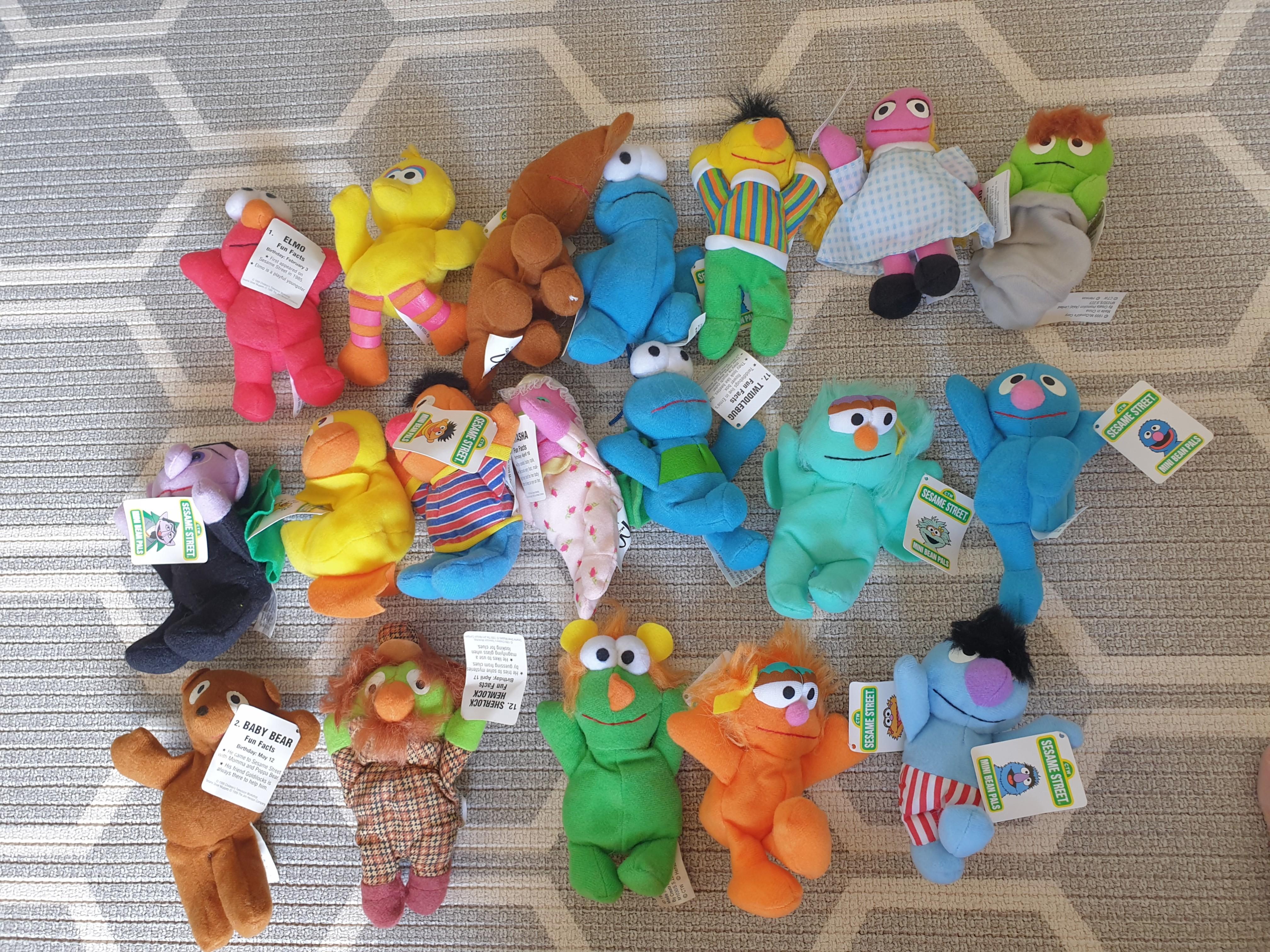 McDonald's Sesame Street Mini-Bean Pals, Hobbies & Toys, Memorabilia ...