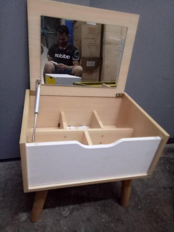Mini Vanity Table Nordic Style (Category: Tables & Sets) located in Manila. Submitted by affordshopz (Listing ID 1116207843, Image 1). Description: Brand New and Quality Color: White and Yellow Actual Picture posted 𝕄𝕠𝕣𝕖 𝕒𝕗𝕗𝕠𝕣𝕕𝕒𝕓𝕝𝕖 𝕒𝕟𝕕 𝕢𝕦𝕒𝕝𝕚𝕥𝕪 𝕚𝕥𝕖𝕞𝕤? 𝑽𝒊𝒔𝒊𝒕 𝒂𝒇𝒇𝒐𝒓𝒅𝒔𝒉𝒐𝒑𝒛 𝐍𝐎𝐖 𝑊𝒆 𝒐𝒇𝒇𝒆𝒓 𝑪𝑶𝑫 𝒂𝒏𝒅 1 𝒅𝒂𝒚 𝒅𝒆𝒍𝒊𝒗𝒆𝒓𝒚! 𝐶𝑜𝑛𝑡𝑎𝑐𝑡 𝑢𝑠: 09213129595 🇭 🇦 🇵 🇵 🇾 🇸 🇭 🇴 🇵 🇵 🇮 🇳 🇬 