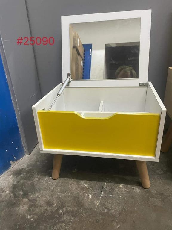 Mini Vanity Table Nordic Style (Category: Tables & Sets) located in Manila. Submitted by affordshopz (Listing ID 1116207843, Image 2). Description: Brand New and Quality Color: White and Yellow Actual Picture posted 𝕄𝕠𝕣𝕖 𝕒𝕗𝕗𝕠𝕣𝕕𝕒𝕓𝕝𝕖 𝕒𝕟𝕕 𝕢𝕦𝕒𝕝𝕚𝕥𝕪 𝕚𝕥𝕖𝕞𝕤? 𝑽𝒊𝒔𝒊𝒕 𝒂𝒇𝒇𝒐𝒓𝒅𝒔𝒉𝒐𝒑𝒛 𝐍𝐎𝐖 𝑊𝒆 𝒐𝒇𝒇𝒆𝒓 𝑪𝑶𝑫 𝒂𝒏𝒅 1 𝒅𝒂𝒚 𝒅𝒆𝒍𝒊𝒗𝒆𝒓𝒚! 𝐶𝑜𝑛𝑡𝑎𝑐𝑡 𝑢𝑠: 09213129595 🇭 🇦 🇵 🇵 🇾 🇸 🇭 🇴 🇵 🇵 🇮 🇳 🇬 
