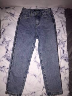 (Category: ) located in . Submitted by declutterbyryl (Listing ID 1116104470, Image 1). Description: .