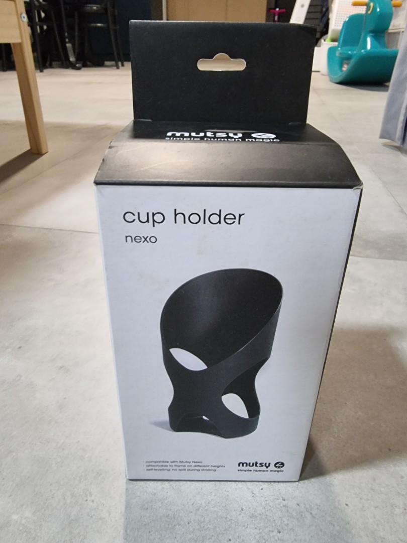 mutsy cup holder