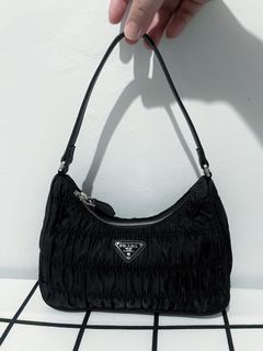 Prada Re-edition Nylon / Tessuto Gaufre Hobo Bag (Black), Luxury